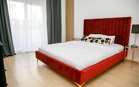 Color Apartments Corneliu Coposu No3