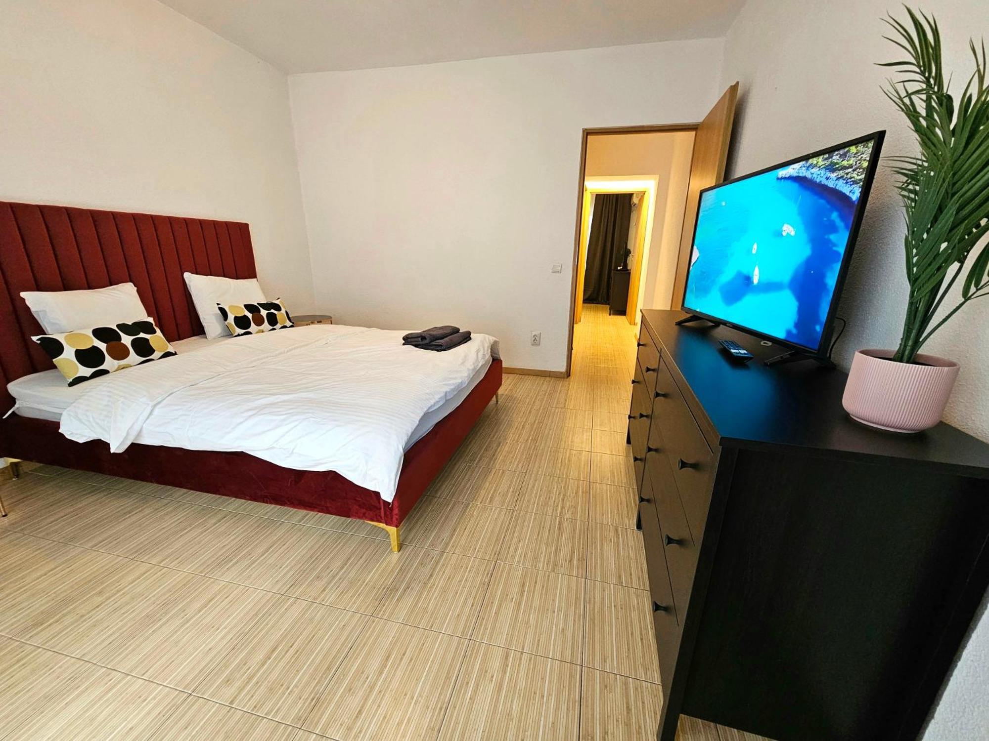 Color Apartments Corneliu Coposu No3 Bucarest Esterno foto