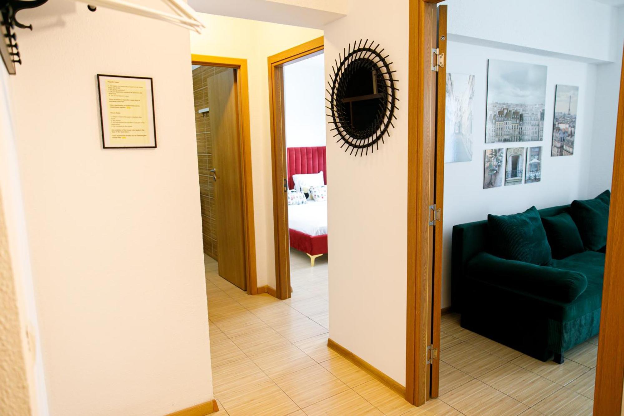 Color Apartments Corneliu Coposu No3 Bucarest Esterno foto